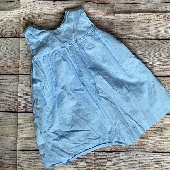 Smocked sleeveless dress - Picture 3 of 5